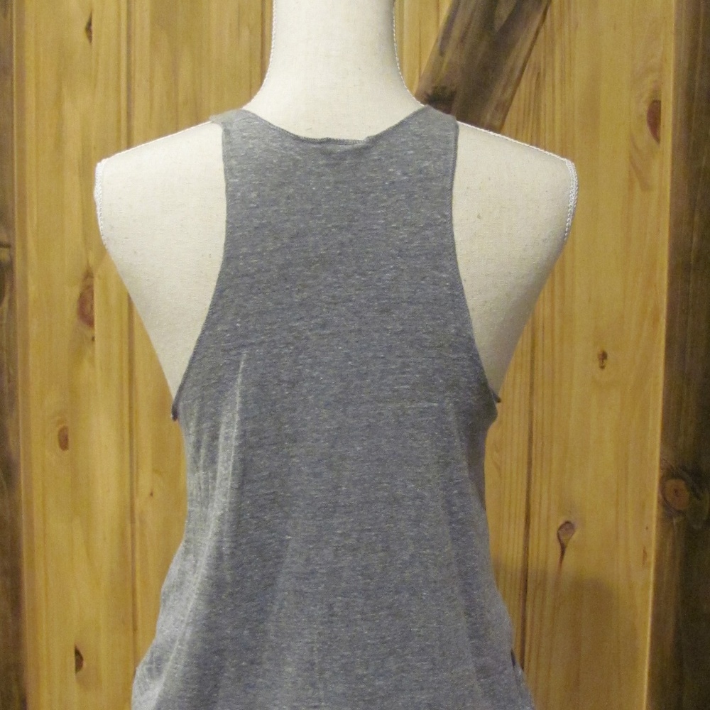 Obey Tank - Picture 2 of 2